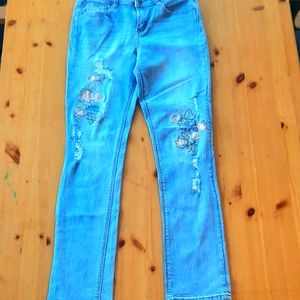 Floral Embroidered Jeans